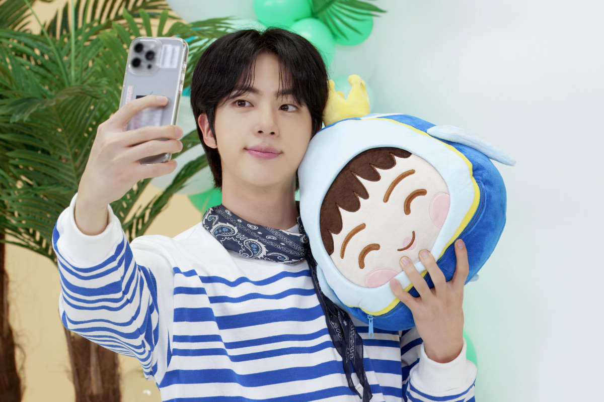 Jin BTS