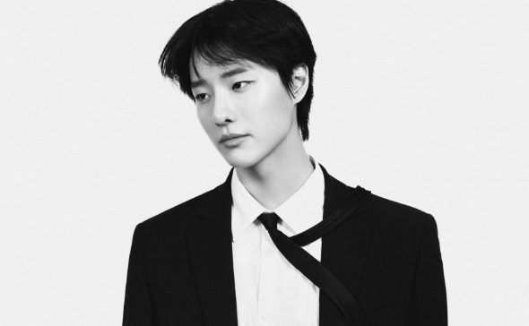 Kim Sae-ron Diduga Pernah Pacaran Dengan WOODZ